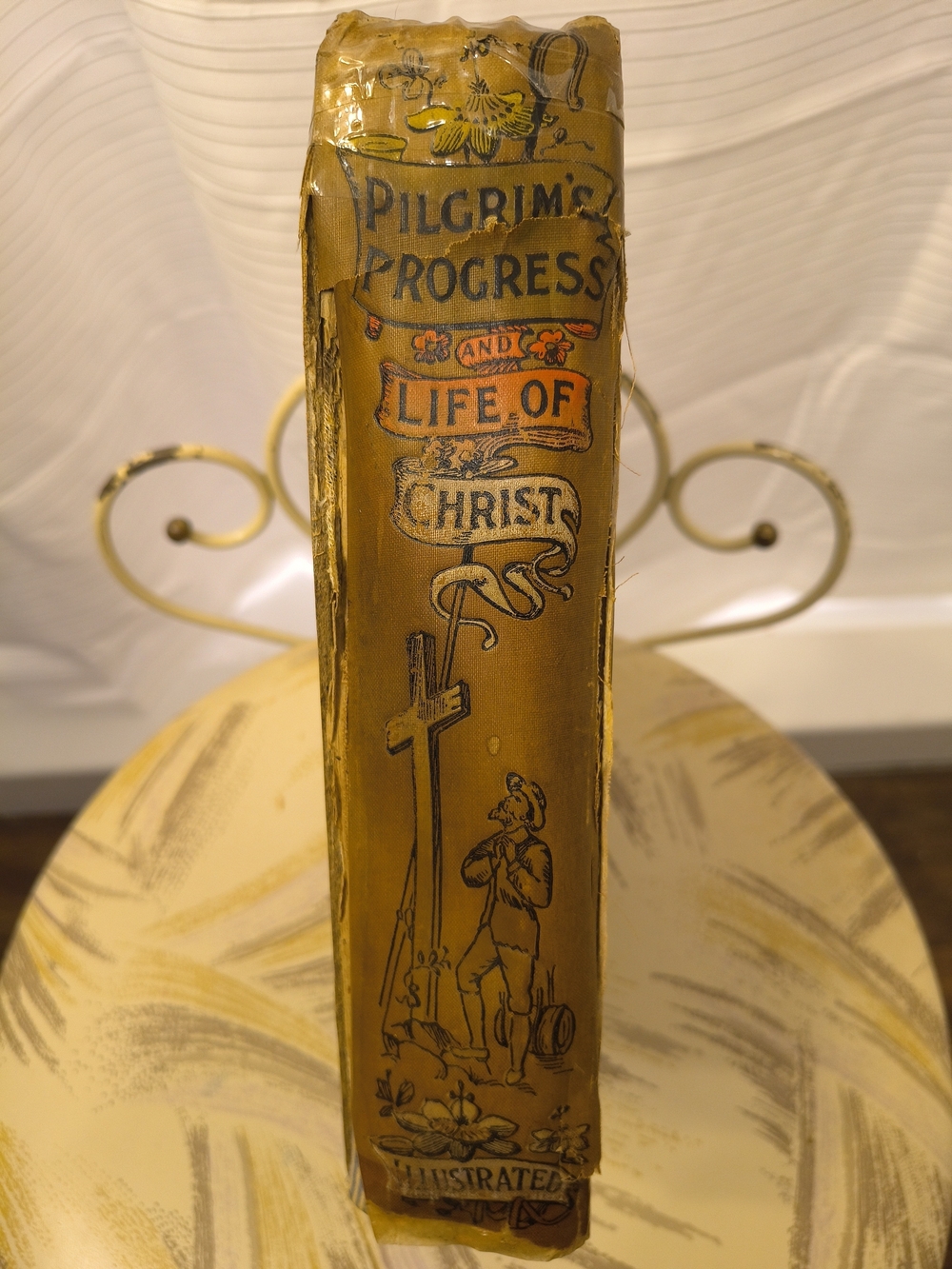 Rear Collectable Book - Picture 3 of 14